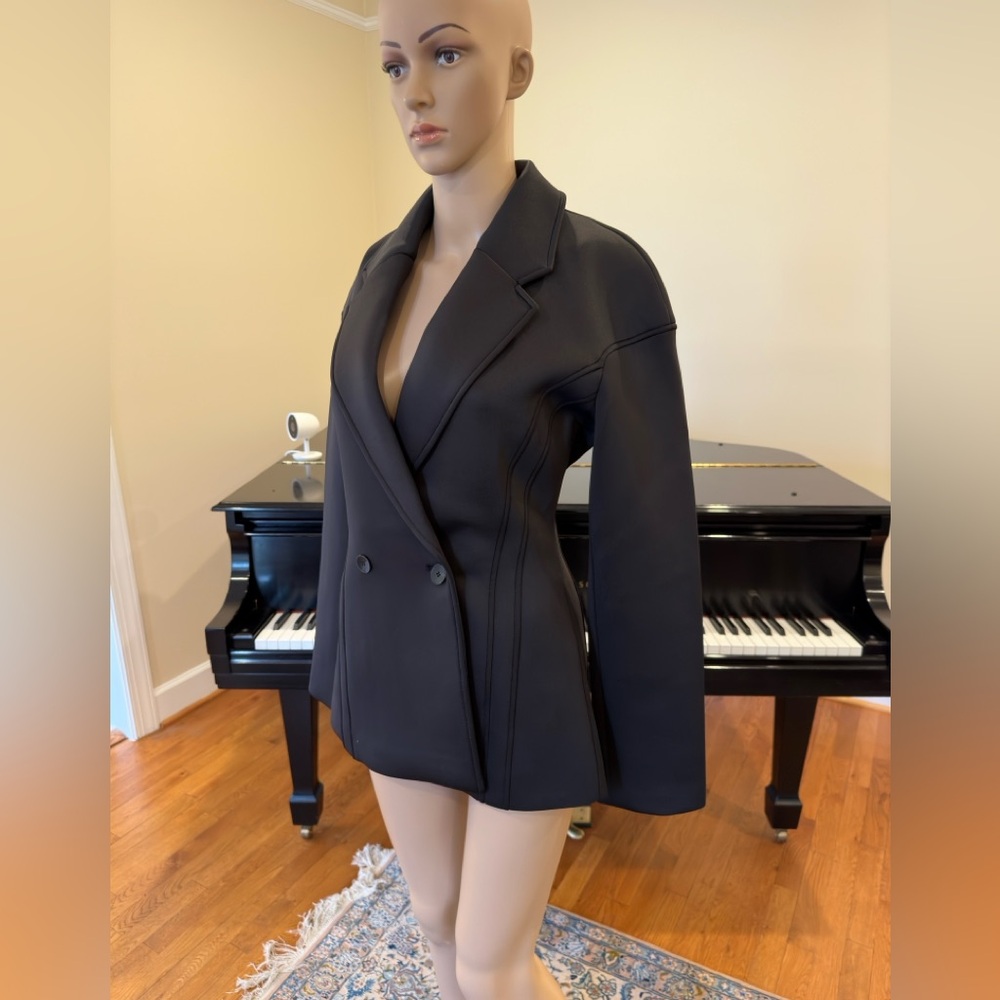 NWT Luxury Minimalist Streetwear Blogger’s Favorite Zara Neoprene Effect Jacket - Picture 8 of 11